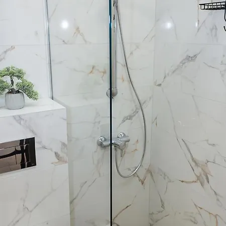 1bd Sea Garden Retreat With Dedicated Workspace By Flat Mаnager *