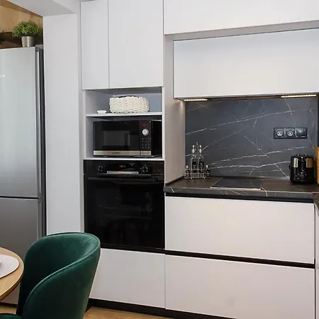 1bd Sea Garden Retreat With Dedicated Workspace By Flat Mаnager Apartment